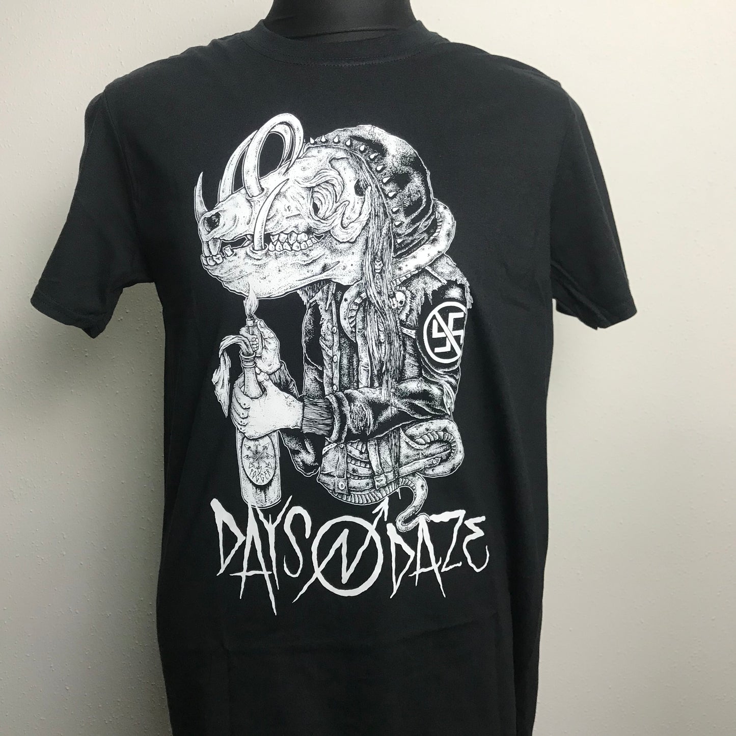 Warthog - T-Shirt